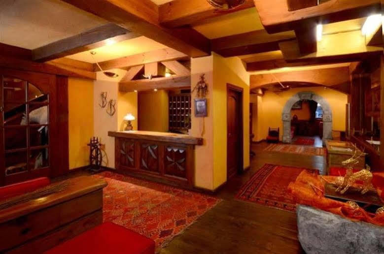 Hotel Punta Maquignaz Breuil-Cervinia Exteriör bild